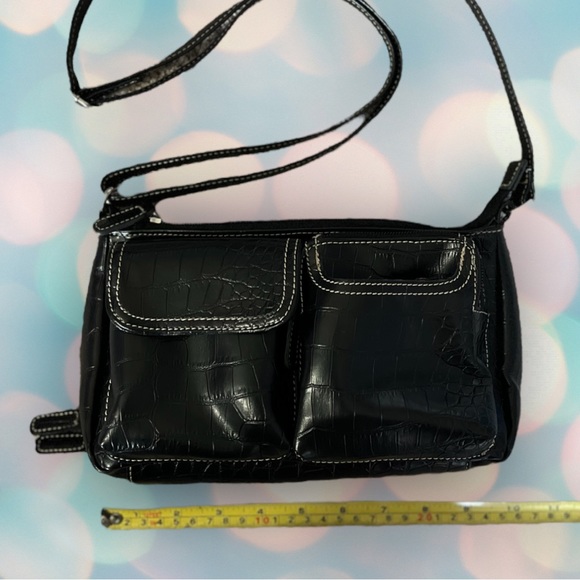 Women’s Black Leather Crossbody Handbag Purse - Picture 3 of 6